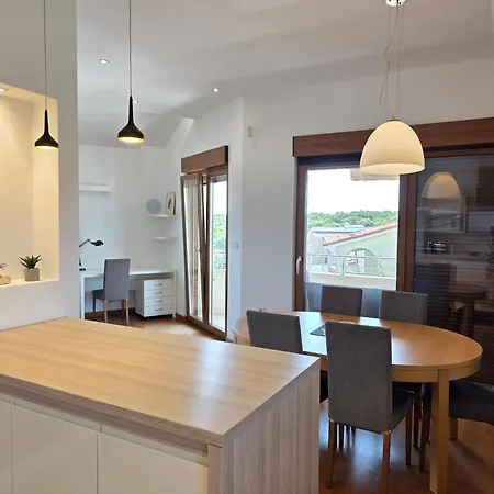 Oliva - Floor With Beautifull Sea View Premantura