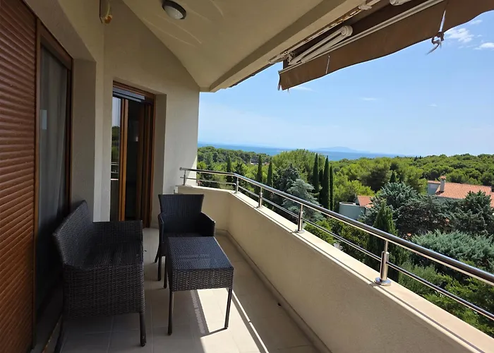 Oliva - Floor With Beautifull Sea View Apartament Premantura